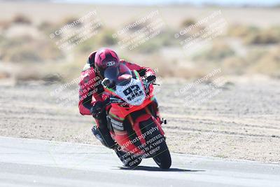 media/Nov-01-2025-CVMA (Sat) [[fc0f7531b8]]/Race 1-Formula Middleweight/